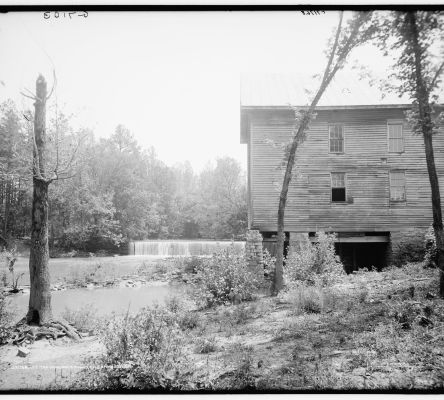 Lee and Gordon’s Mills